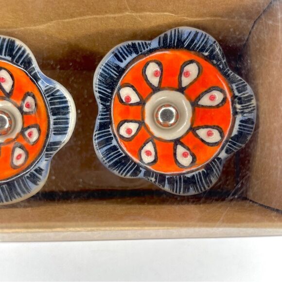 Mileh Collection Set of 6 Ceramic Decorative Pull Knobs NIB - Picture 3 of 5